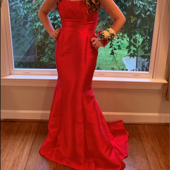 Sherri Hill Prom Dress - Picture 1 of 5